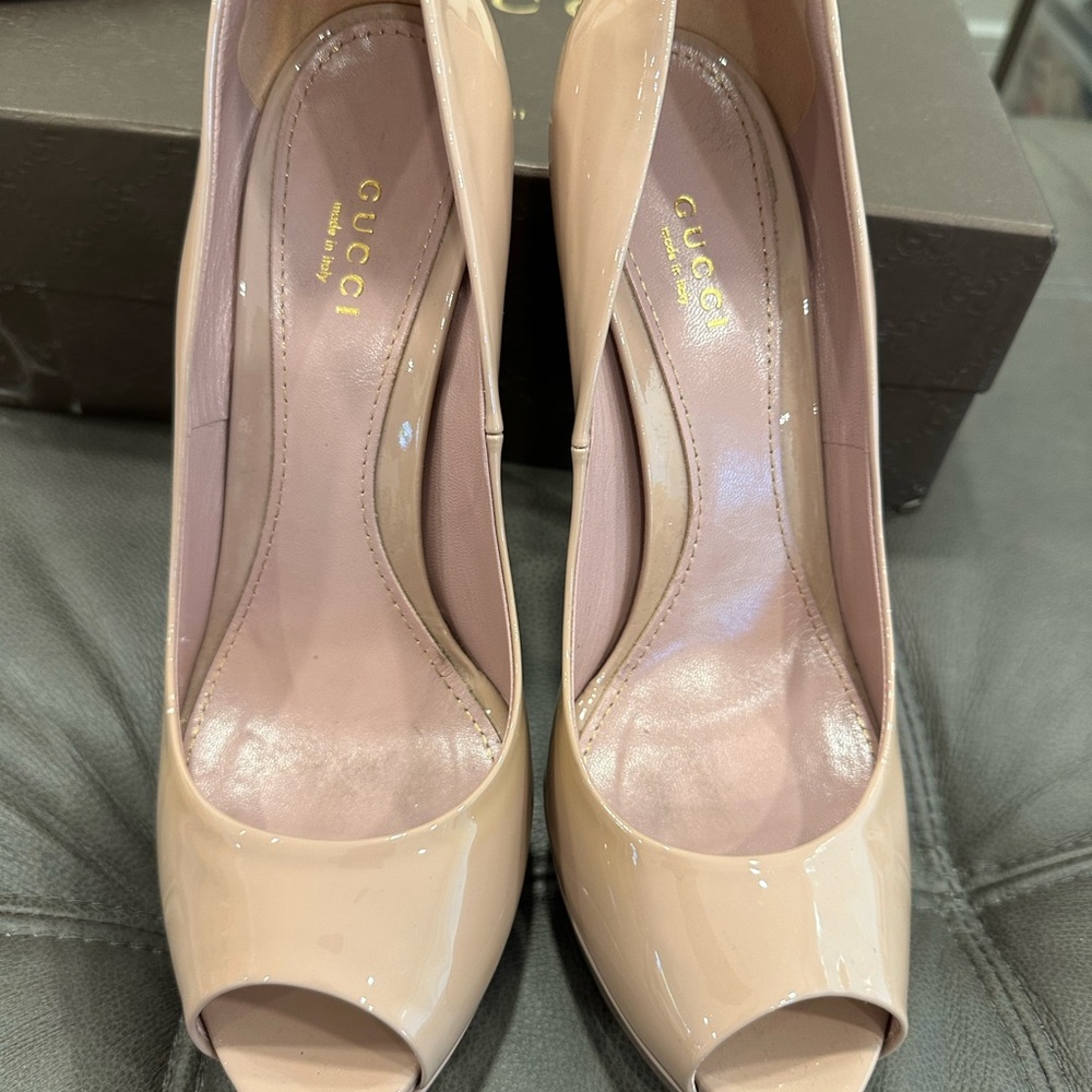 Gucci platform peep toe patent leather Vernice crystal DK Cipria EU 39.5